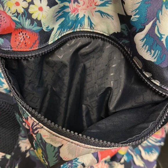 Vera Bradley Floral Backpack - Navy and Multicolor - Picture 5 of 16